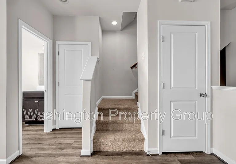 4013 Singerville Ct — Photo 37