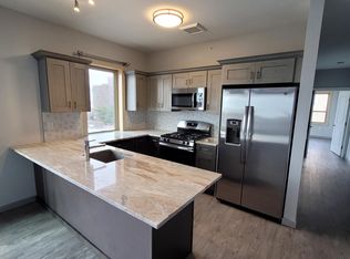 578 56th St, West New York, NJ 07093