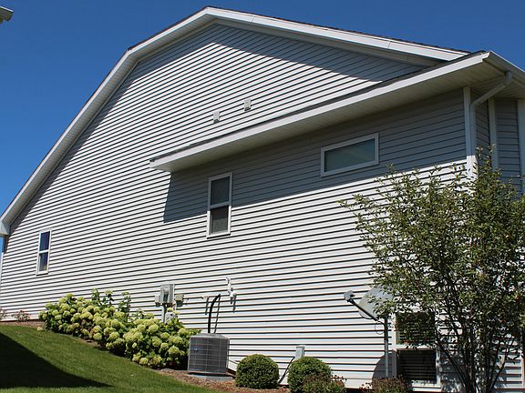 5th image of 5126 Yellowstone River Dr SW