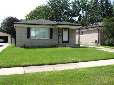 9631 Brady, Redford, MI, 48239