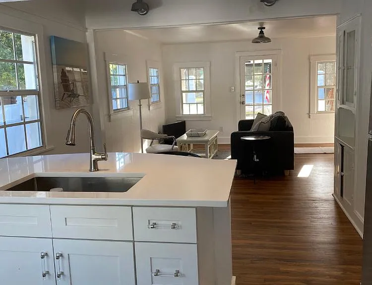3524 Bay Shore Rd — Photo 1