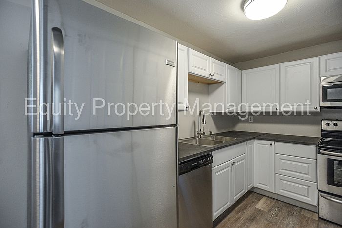 1st image of 4664 W Arlington Park Dr