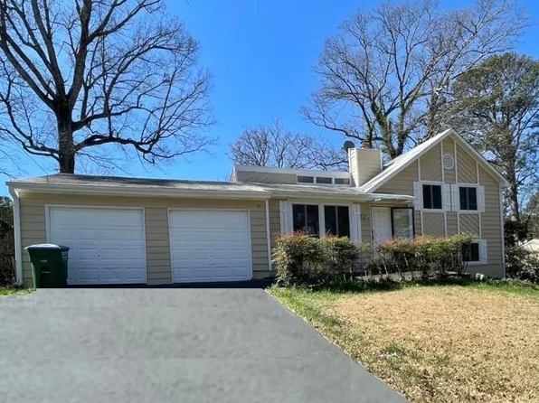 5112 Rockborough Trl, Norcross, GA 30071