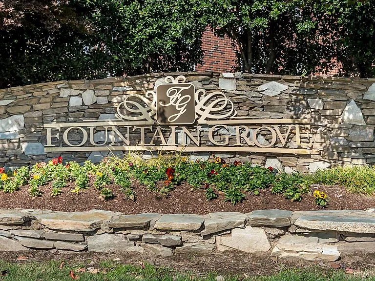 11415 Fountaingrove Dr — Photo 42