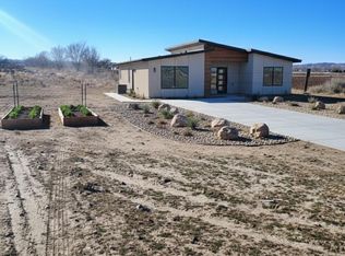 Calles Ln, Tome, NM 87060