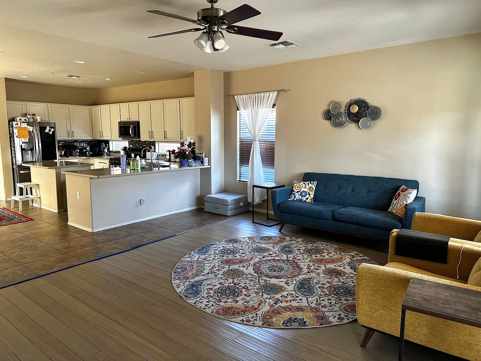 4 bed, 2615 sqft, $2,390 — Photo 3