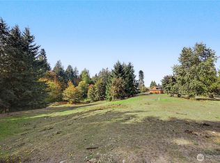 96 Montihill Ln, Sequim, WA 98382