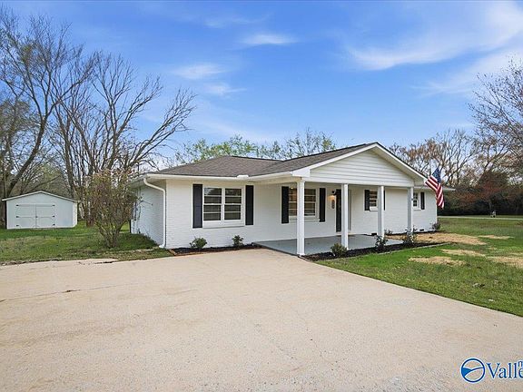 2nd image of 18247 Circle Dr