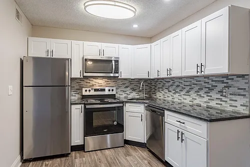 The Residences at Stonebrook Apartment Homes Photo 1