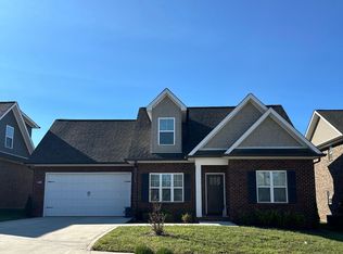 1406 Oak Grove Dr, Cookeville, TN 38501