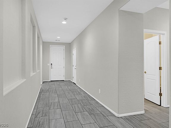 2nd image of 6244 Hambledon Hill Rd