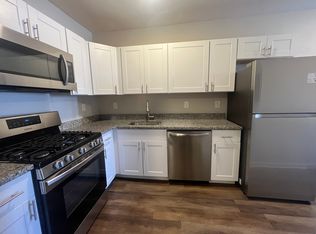 274 River St APT 1, Waltham, MA 02453