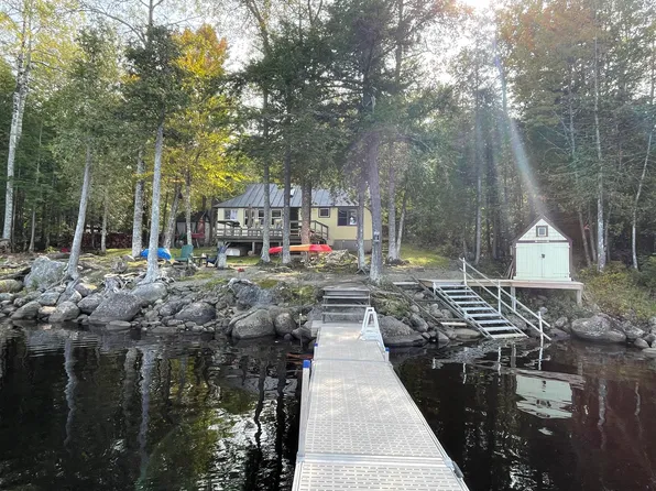128 Bunker Lane, Hartland, ME 04943