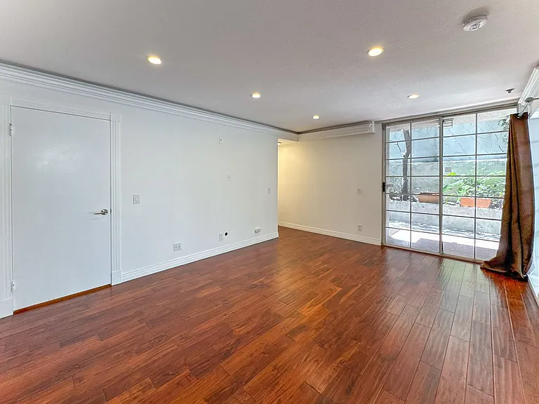 1733 Malcolm Ave #7 — Photo 18