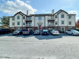 823 Stratford Way APT M, Frederick, MD 21701