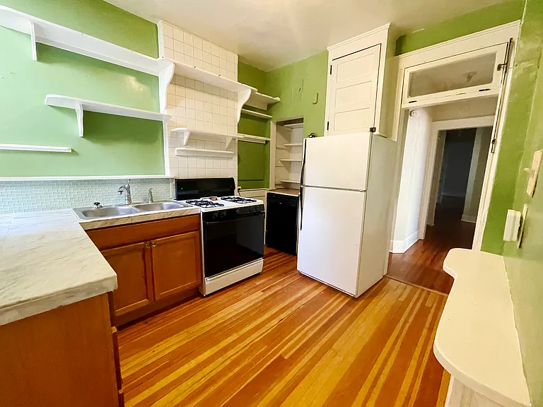 1400 N Detroit St #1 — Photo 7