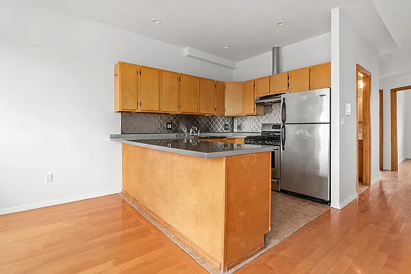 Sold by Compass | media 4