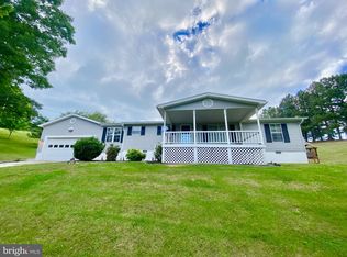 936 Halls Hill Rd, Franklin, WV 26807