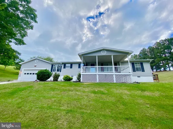 936 Halls Hill Rd, Franklin, WV 26807