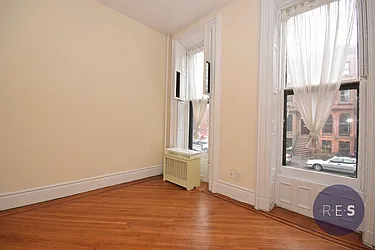 Rented by RES New York