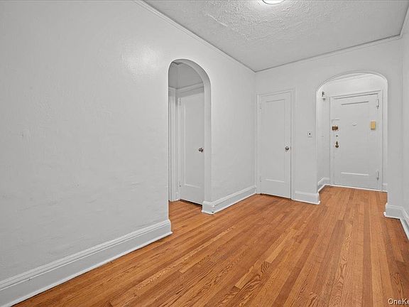 2nd image of 20 William Street #4F