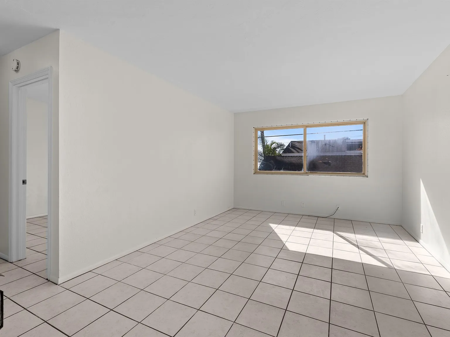 151 South Myers Street — Photo 4