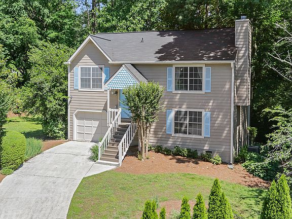 2nd image of 4040 Cooper Lake Ct SE