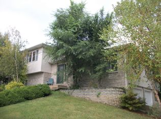 1930 Cara Dr, Crest Hill, IL 60403