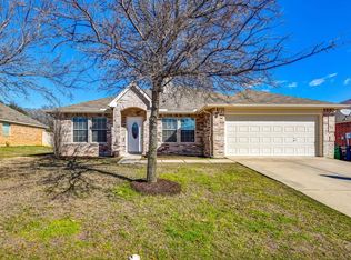 3401 Ocean Dr, Denton, TX 76210