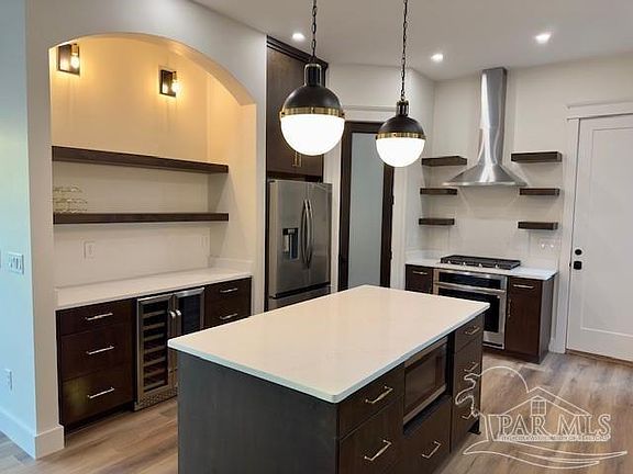 5th image of 1001 W Wright St