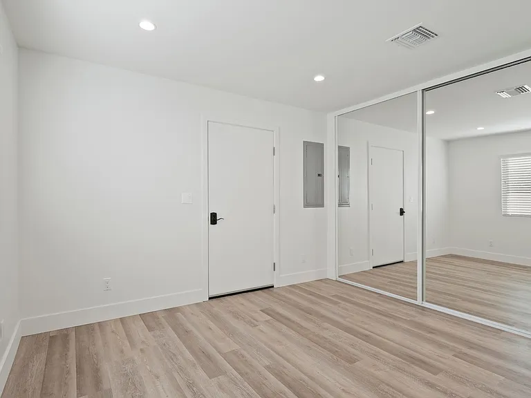 6922 Shadygrove St — Photo 11