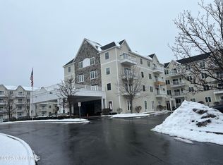 8 Wall St APT 441, Clifton Park, NY 12065