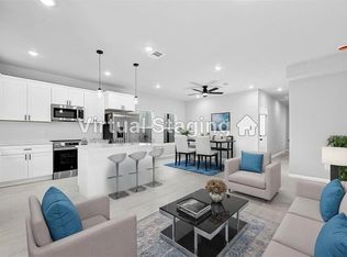 1035 W Austin St #B, Conroe, TX 77301