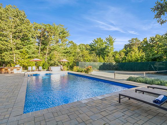 5th image of 13 Peacock Path