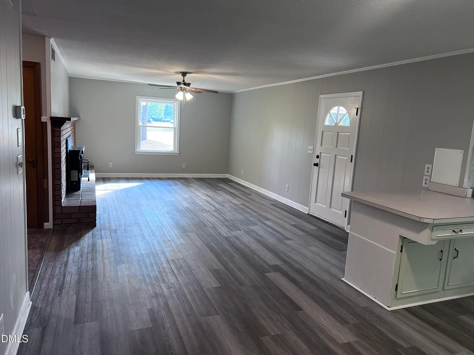 3 bed, 2.0 bath, 1696 sqft, $1,500 — Photo 4