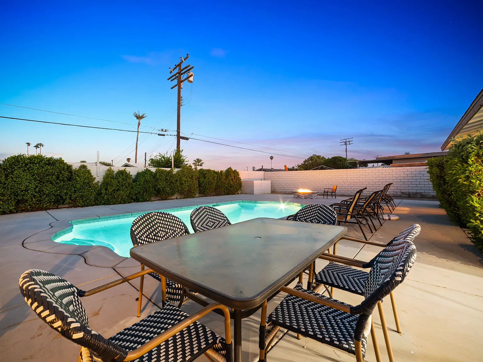 4 bed, 1710 sqft, $3,750 — Photo 2