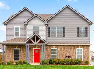 1021 Cherry Blossom Ln, Clarksville, TN 37040