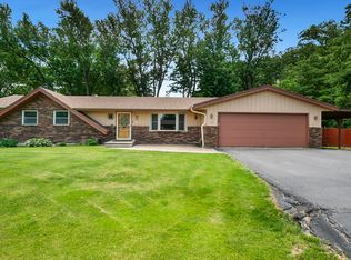 5751 Dover Rd, Rockford, IL 61109