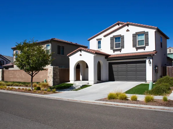 4632 Terrace Rd, Madera, CA 93636