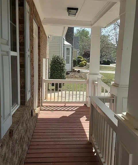 132 Lake Shore Dr — Photo 19