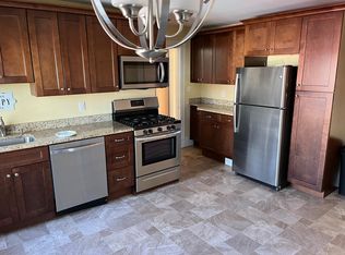 74 Minot St, Reading, MA 01867