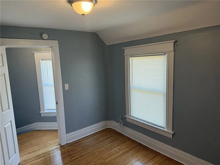 161 S Union St — Photo 10