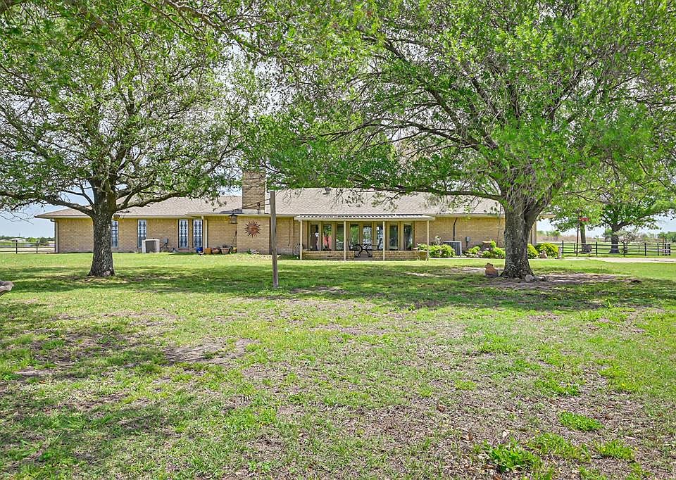 1471 NW County Road 2020, Corsicana, TX 75110 MLS 20037366 Zillow