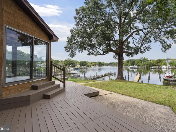 1708 Oakfield Ave, Baltimore, MD 21221