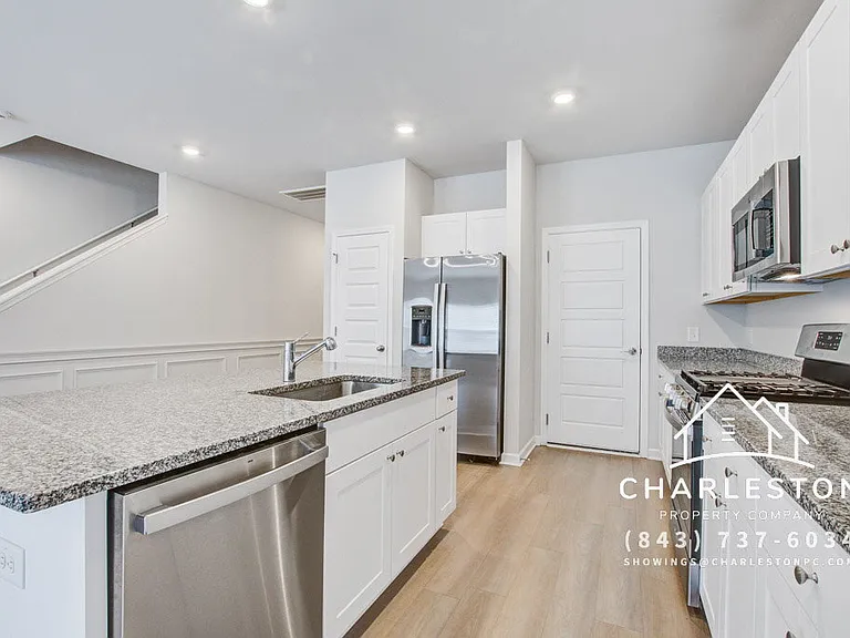 4105 Quincy Adams Ln — Photo 10