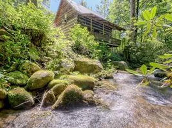 944-1044 Big Creek Rd, Otto, NC 28763