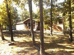 1602 Lakeshore Rd, Bull Shoals, AR 72619