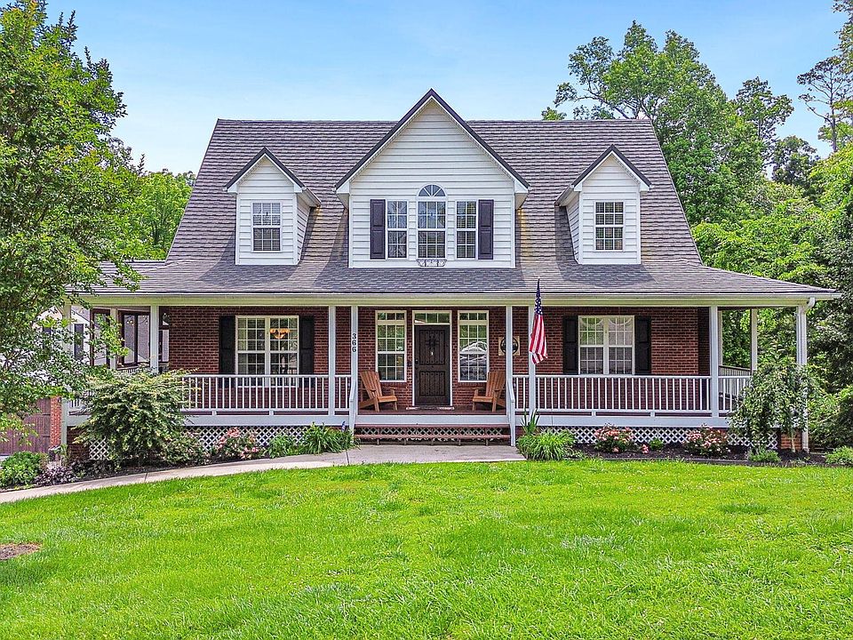 1st image of 366 Meadowlake Cir