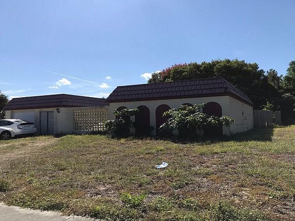 2nd image of 5216 Skyland Dr