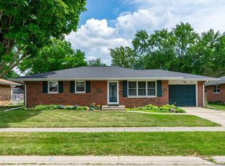 438 Rebecca Rd, Belvidere, IL 61008